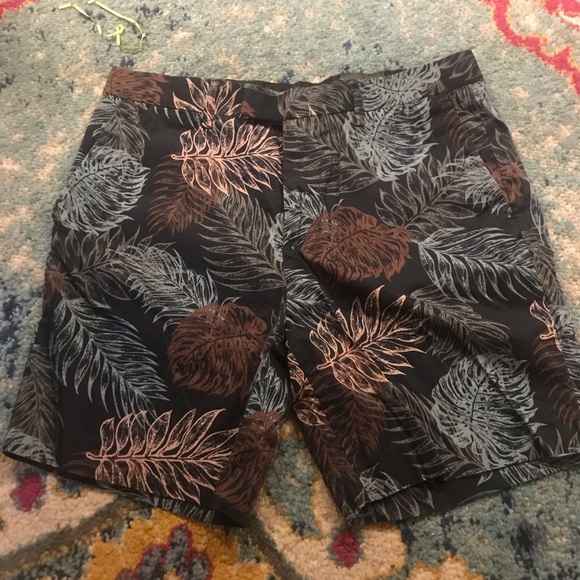 H&M shorts SZ 32R - Picture 1 of 4